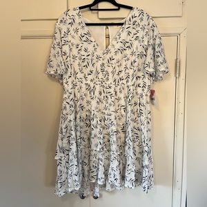 NWT White with navy leaf print dress